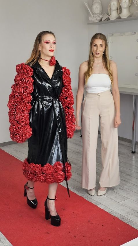 Zapisy do Akademii Rocznej i Szkoły 2-letniej. Naukę rozpoczynamy pod koniec września.